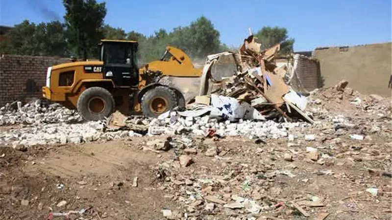 محافظ أسوان يتابع نتائج جهود إزالة التعديات وإسترداد الأراضي ضمن الموجه ٢٩