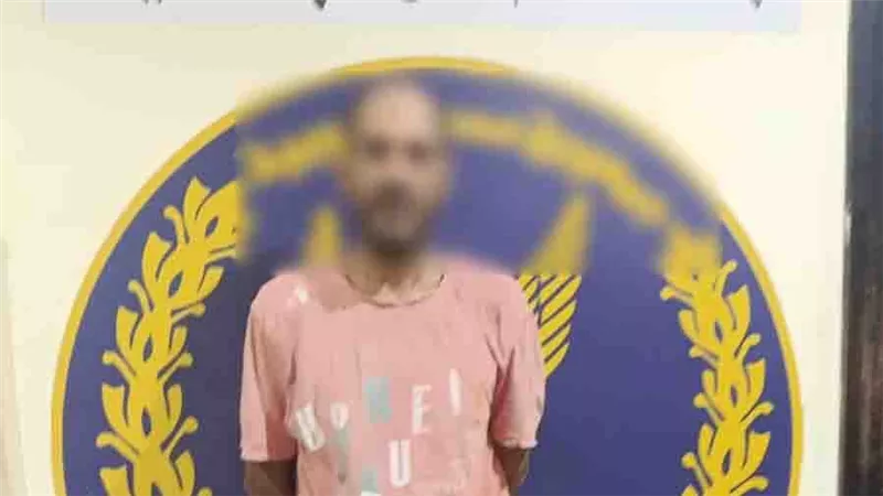 ظهر عاري الصدر في فيديو متداول.. القبض على متهم بممارسة البلطجة في شبرا