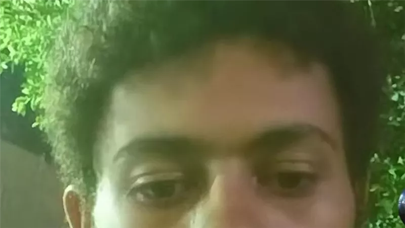 سرقوا لقمة عيشه..  طالب جامعي يستغيث بعد سرقة دراجته بفيصل