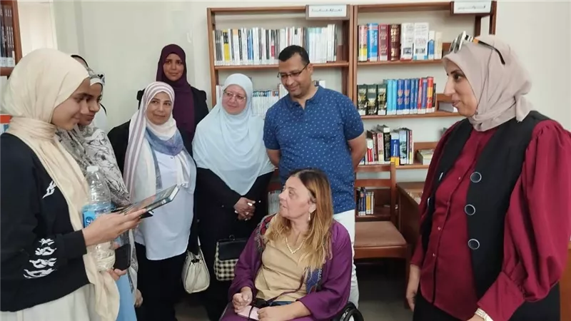 المشرف العام على “القومي للأشخاص ذوي الإعاقة” تتفقد مكتبة مصر العامة بدمياط