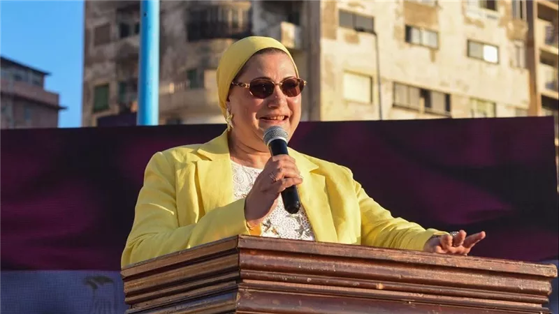 القومي للطفولة ومحافظ الإسكندرية يطلقان حملة «أهلاً بالصيف» لحماية الأطفال