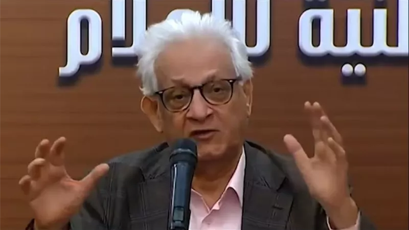 عبد الله السناوي يتحدث عن محمد حسنين هيكل على شاشة القناة الأولى