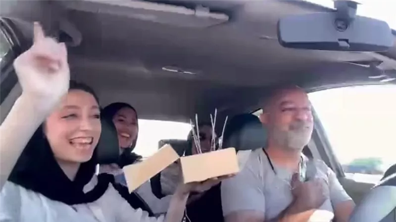 مفاجأة مؤثرة من ابنة لوالدها في عيد ميلاد تشعل مواقع التواصل