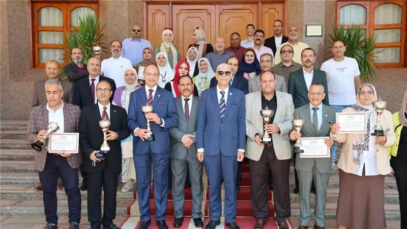 رئيس جامعة المنوفية: الأنشطة الفنية تصنع شخصية الطالب وتدعم الإبداع والابتكار