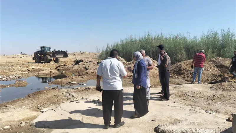 تحرك عاجل لحي فيصل بالسويس بعد بلاغ عن تجمع مياه بجوار قضبان السكة الحديد 