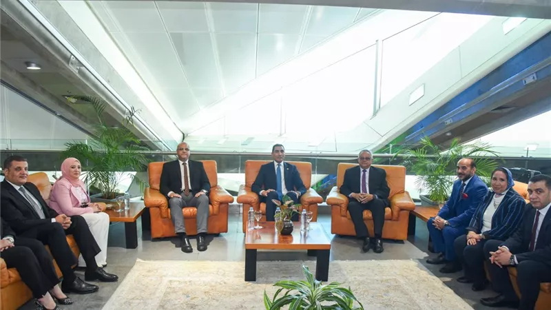 ضمن زيارته للإسكندرية.. وزير الشباب والرياضة يشهد توقيع بروتوكول تعاون