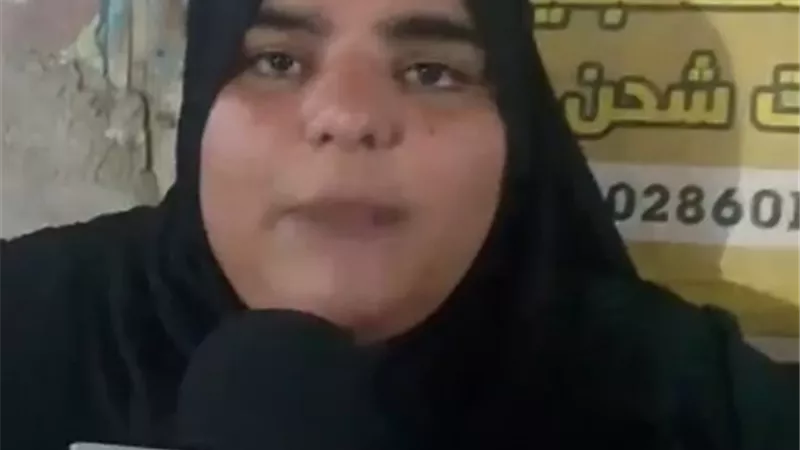 زوجة رامي جامع الخردة بدمياط تنفي لـ«نيوز رووم» شائعات الخلع