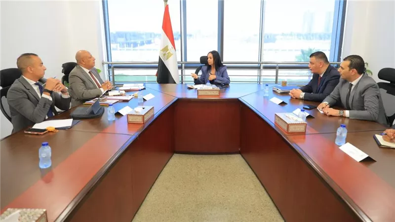 وزيرة التضامن تتابع التقرير السنوي لمؤشرات الأداء لبنك ناصر الاجتماعي خلال 2025-2026