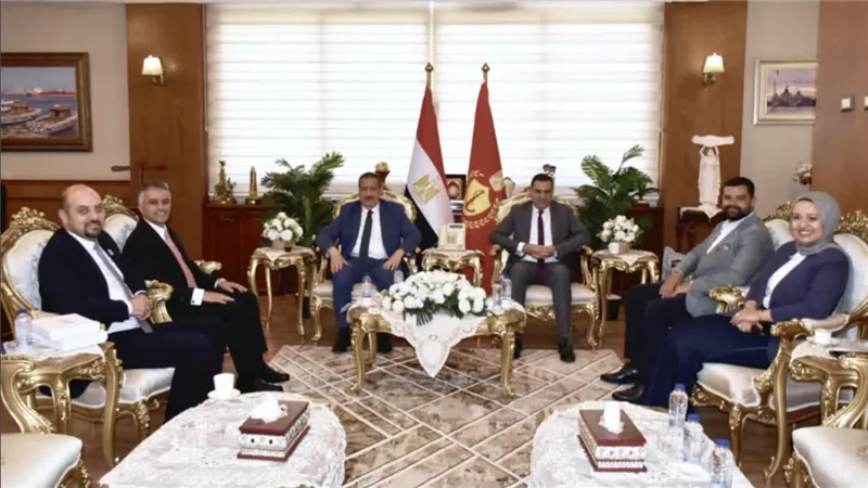   تخرج الدفعة الخامسة من برنامج “هي تقود” لدعم طالبات التعليم الفني ببورسعيد