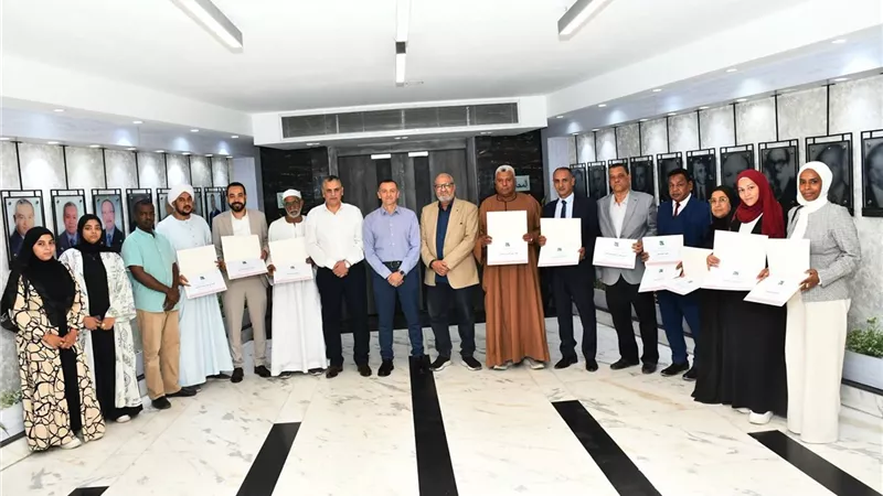 محافظ أسوان يكرم الجمعيات الأهلية ورجال الأعمال الداعمين لمؤسسة مصر الخير