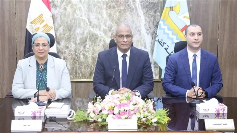 المستشارة أمل عمار تلتقي سيدات قطاع الصيد بكفر الشيخ