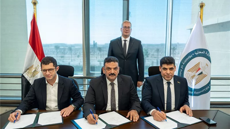 شراكات صناعية مع القطاع الخاص الوطني لتعظيم القيمة المضافة من خام الفوسفات