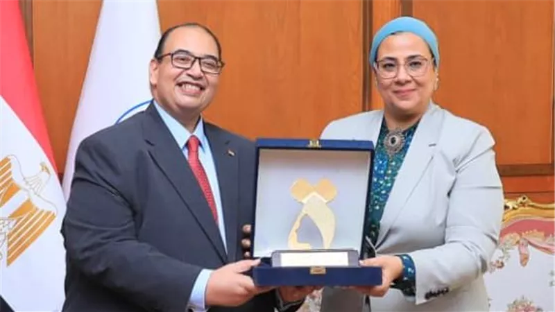 تفاصيل زيارة رئيسة المجلس القومي للمرأة لجامعة كفر الشيخ| صور
