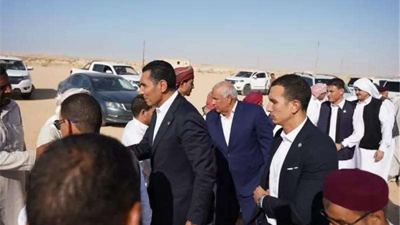 وزير الشباب والرياضة ومحافظ مطروح يقدمان واجب العزاء لأسرتي فقيدين الضبعة