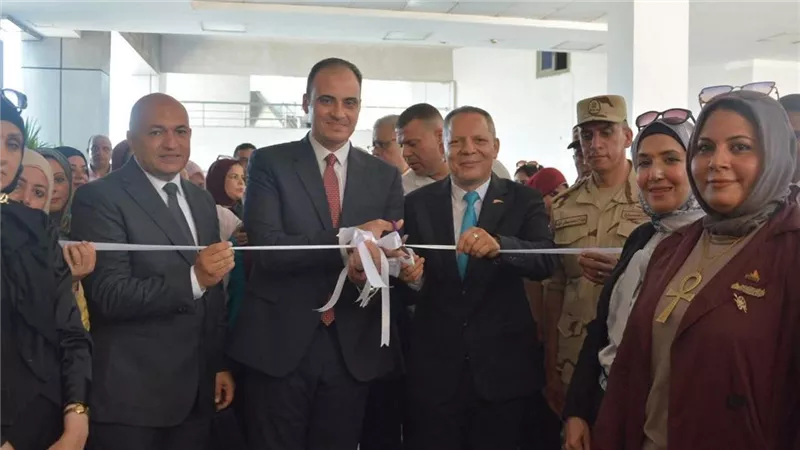 نائب محافظ دمياط يفتتح معرض مشروعات التخرج المتميزة
