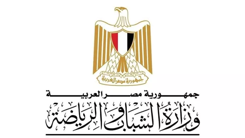 إنقاذ عضو بحمام سباحة مركز التنمية من الغرق..ووزير الرياضة يأمر بمكافئة المنقذ
