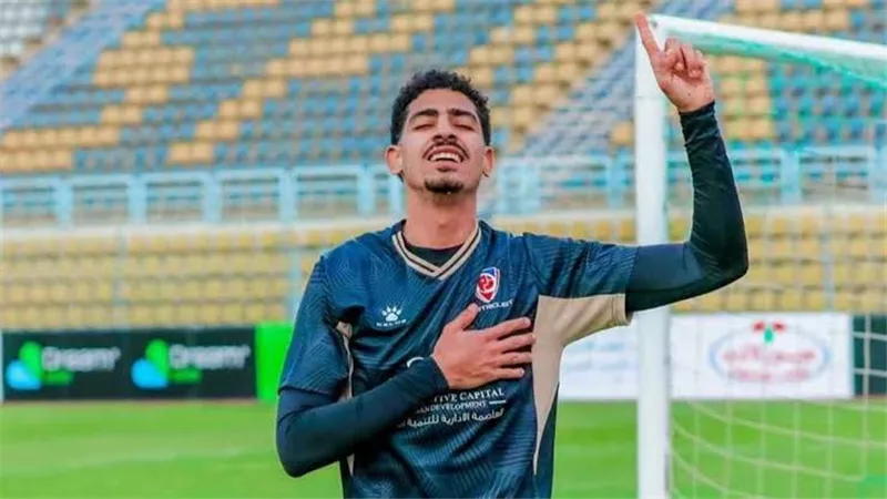 أدهم حامد يكشف تفاصيل مفاوضات الأهلي وبيراميدز لضمه
