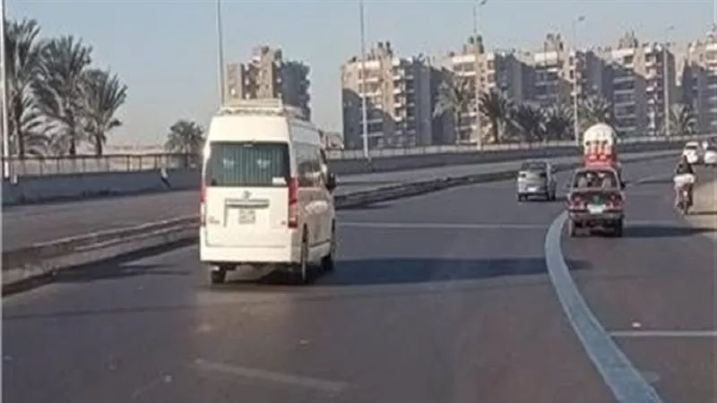 تعرف على الحالة المرورية .. سيولة بمحاور وميادين القاهرة والجيزة