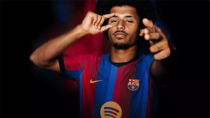 أرقام كريم أديمي.. صفقة برشلونة الجديدة خلال موسم 2025-2026