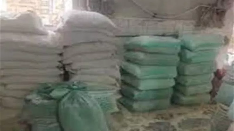 حملات تموينية تضبط 6 طن دقيق مدعم قبل بيعه بالسوق السوداء 