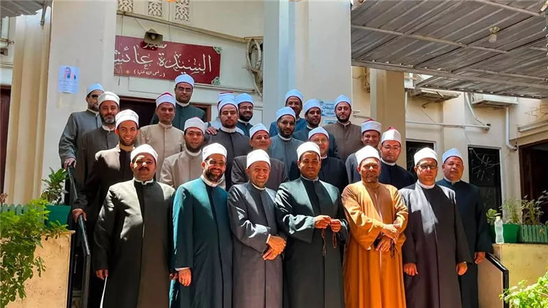 الأوقاف تسبر قافلة دعوية إلى مساجد إدارتي شرق مدينة نصر وشمال القاهرة