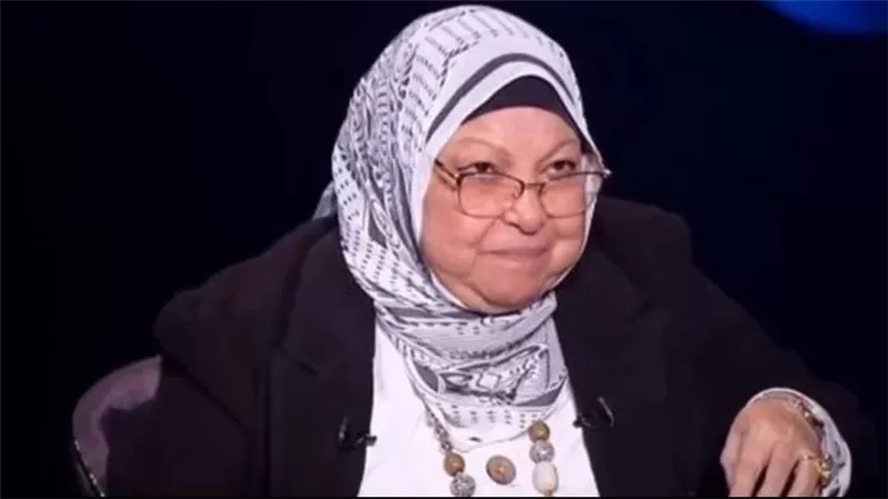 بعد تصريحاتها عن زواج ابنها من مسيحية.. سعاد صالح: من ينتقدني متطرف |خاص