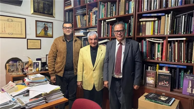 زاهي حواس ينعى بعميق الحزن والأسى العالم الجليل الدكتور محمد عبد المقصود  