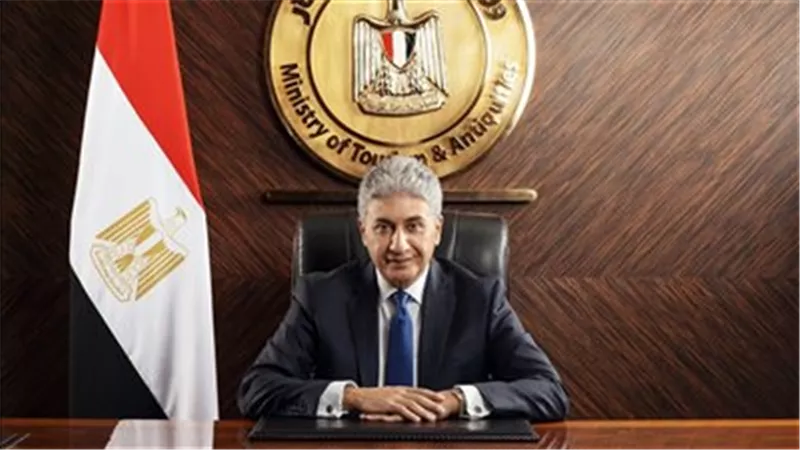 وزير السياحة ينعي الأمين العام الأسبق للمجلس الأعلى للآثار ويشيد بإسهاماته