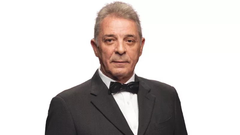 محمود حميدة يحصد جائزة أفضل ممثل في مهرجان الدار البيضاء