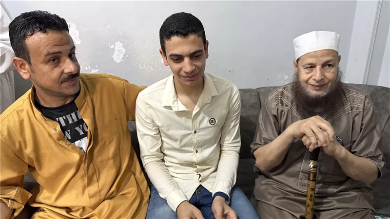 الثالث مكرر على الثانوية الأزهرية بالدقهلية: حفظت القرآن في سادسة ابتدائي