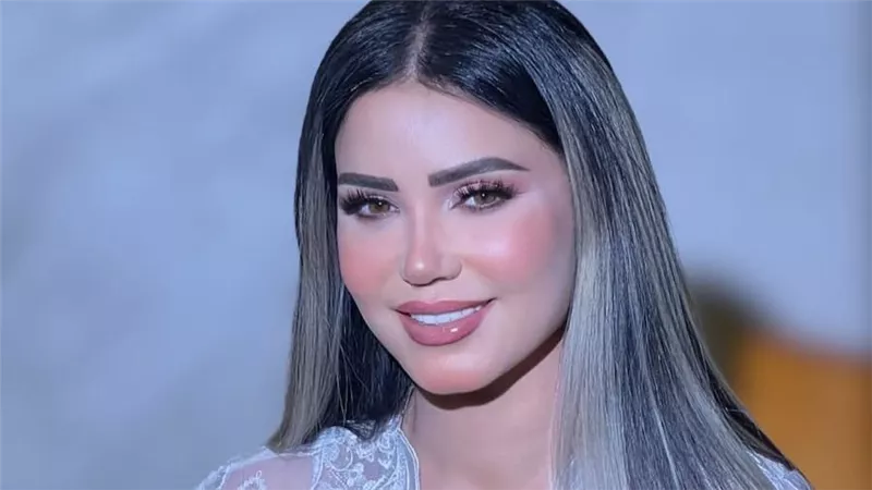 إيناس عز الدين تفاجئ الجمهور بـ
