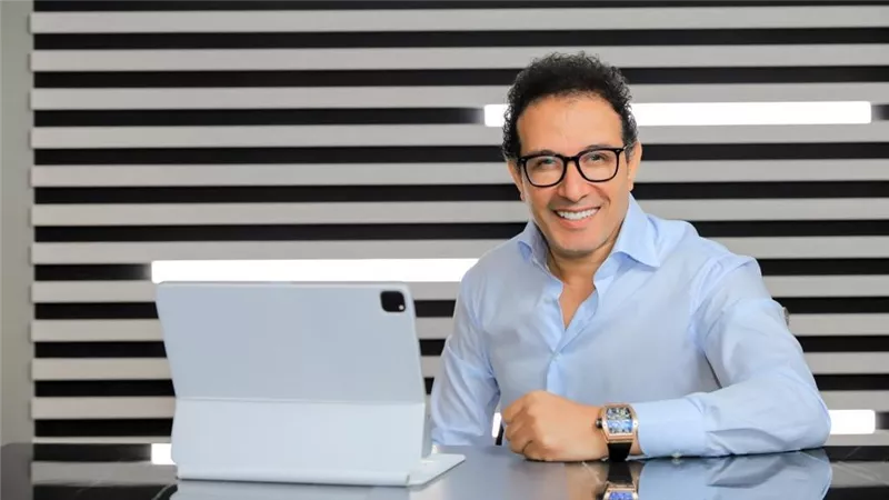 مصطفى إسماعيل يواصل مفاجآت صيف 2026 مع بسمة عطا بأغنيتي «يا ويلتي» و«هنغني»