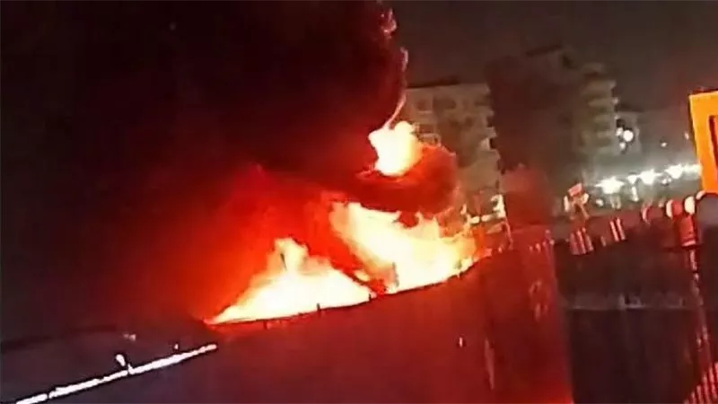 إخماد حريق بمولد كهرباء بمحيط أعمال محطة مترو«نصر الثورة»بالهرم 
