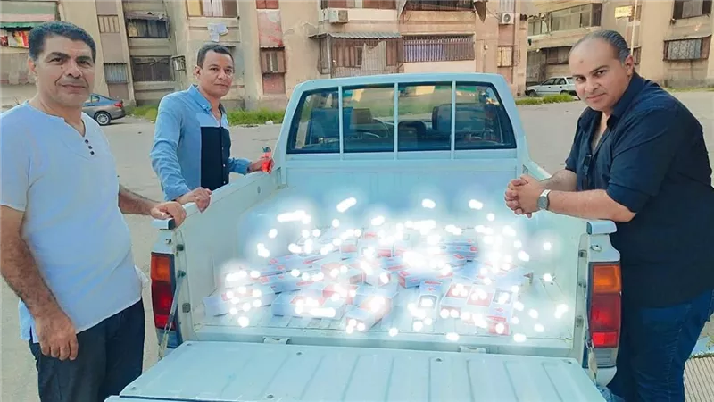 ضبط ٣٠٠ علبة سجائر مهربة ومجهولة المصدر بحي العرب في حملة تموينية ببورسعيد