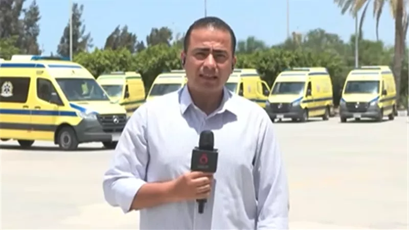 القاهرة الإخبارية: الهلال الأحمر المصري يطلق قافلة مساعدات نحو قطاع غزة 
