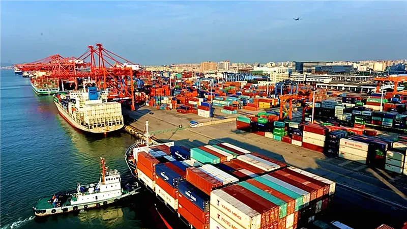 أيمن عز: الرسوم الأمريكية الجديدة على الصادرات المصرية زيادة فعلية بـ2.5% فقط