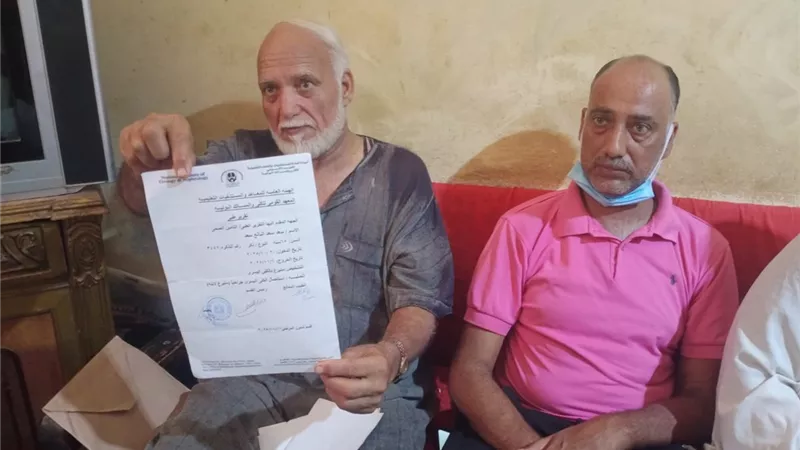 بعد رحلة معاناة.. أب يتبرع بكليته لنجله لإنهاء الغسيل الكلوي بالبحيرة