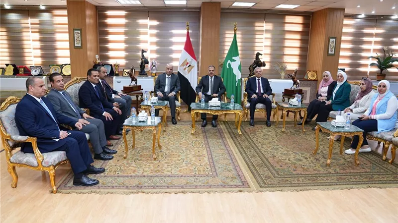 وزير العمل يبدأ جولة بالشرقية لبحث دعم التشغيل والتدريب المهني