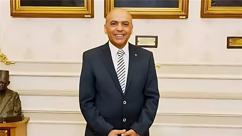 جمال أبو الفتوح يكشف دلالة تصدر بطاقات التموين برامج الحماية الاجتماعية