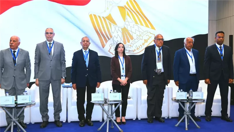 بروتوكول تعاون بين صحة البحيرة والأكاديمية العربية لتعزيز كفاءة الكوادر الطبية