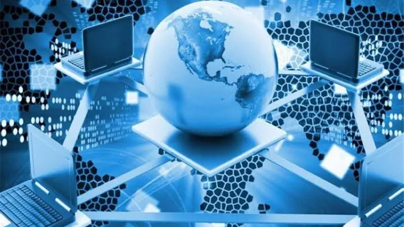 إنجازات الاتصالات 2025: توسيع الشبكات وتحديث البريد وزيادة التصدير الرقمي