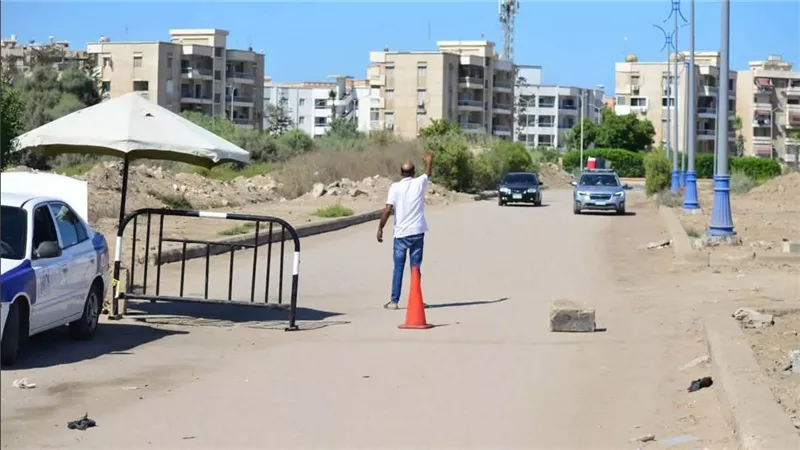 رئيس مدينة بورفؤاد : استمرار تفعيل بوابات مداخل الشاطىء وتوجه بإستمرارالتوعية 