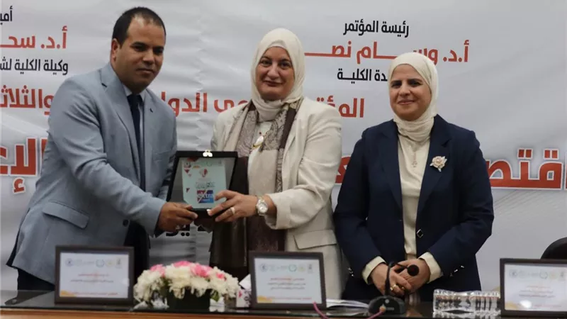المؤتمر العلمي الدولي الـ31 لإعلام القاهرة يكرّم قناة إكسترا نيوز
