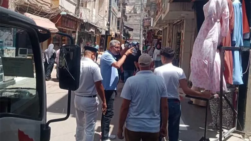 حملات مكثفة بكفر الدوار تسفر عن رفع 339 إشغالا وتحرير 6 محاضر