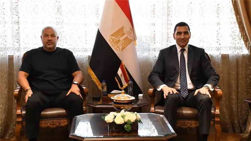 وزير الشباب والرياضة يهنئ أحمد دياب بفوزه في انتخابات مجلس إدارة رابطة الأندية