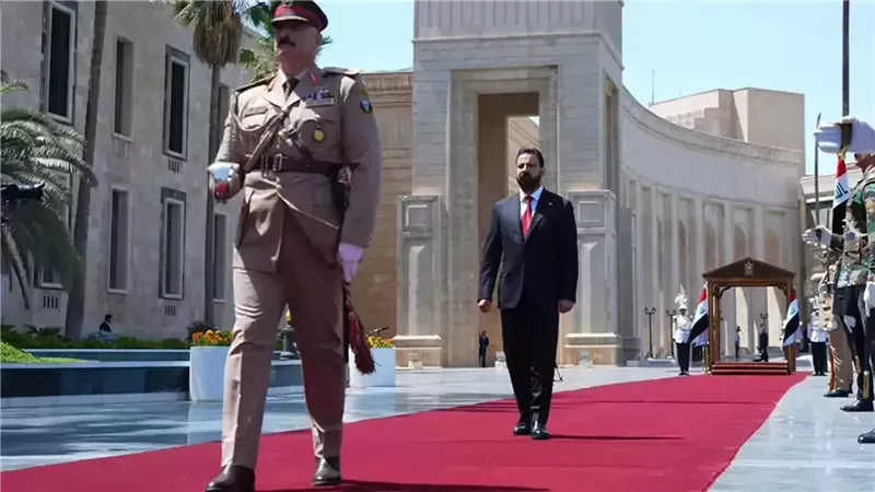 رئيس الوزراء العراقي يتوجه إلى أنقرة.. المياه والطاقة والأمن على رأس المباحثات