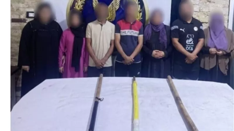 بسبب لهو الأطفال.. مشاجرة بين أسرتين في السلام تنتهي بإصابة سيدة