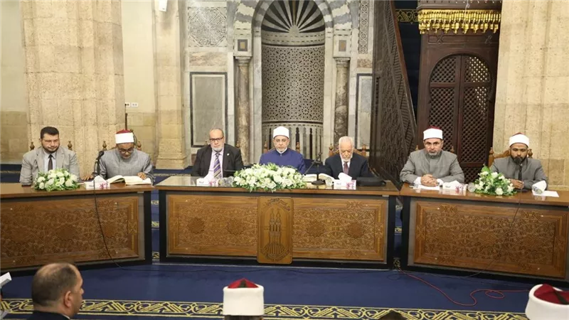 أستاذ بجامعة الأزهر: اتصال أسانيد كتب الحديث ضمان لحفظ السنة النبوية