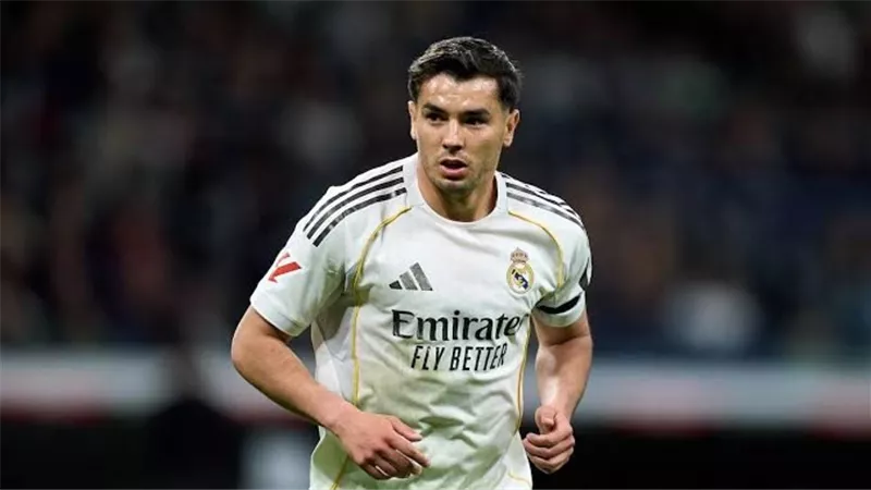 ميلان وبشكتاش يترقبان موقف براهيم دياز مع ريال مدريد