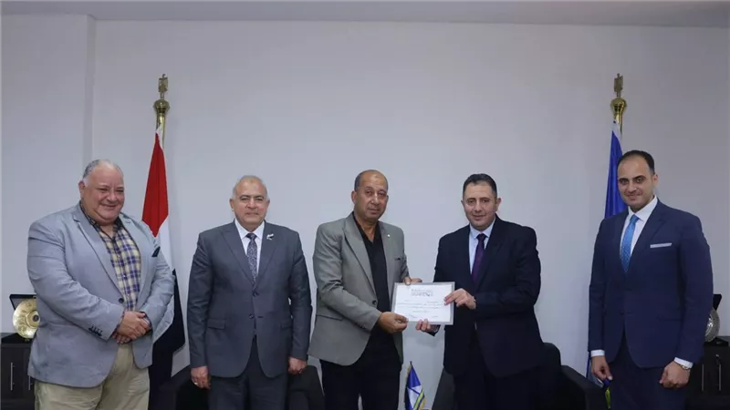 تكريم قيادات الوحدة المحلية برأس البر تقديرا لجهودهم في خدمة المواطنين والزائرين